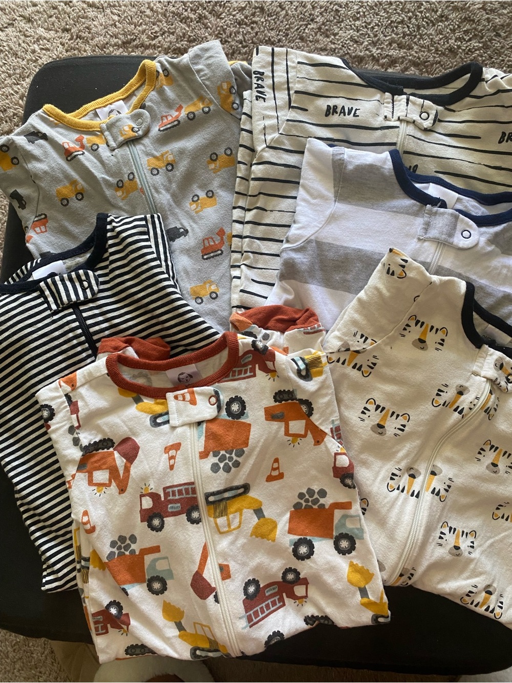 6pcs Footed Onesies w/ Zipper
